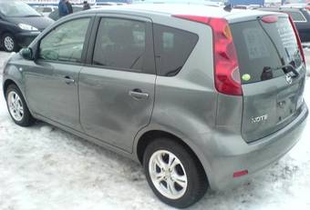 2005 Nissan Note Pictures