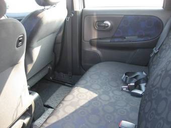 2005 Nissan Note Pictures