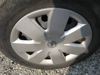 2005 Nissan Note Pictures