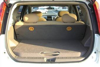 2005 Nissan Note Photos