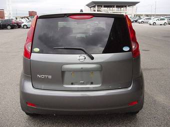 2005 Nissan Note Photos