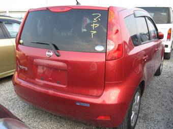 2005 Nissan Note Photos