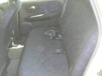 2005 Nissan Note Pictures
