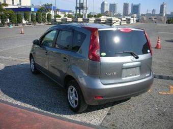 2005 Nissan Note Photos