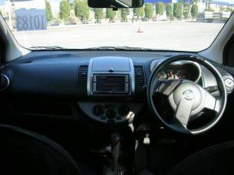 2005 Nissan Note Photos