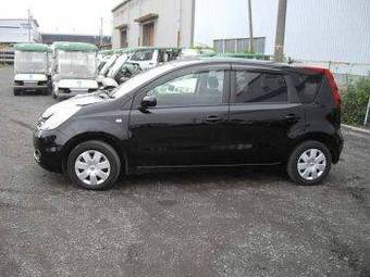 2005 Nissan Note Pictures