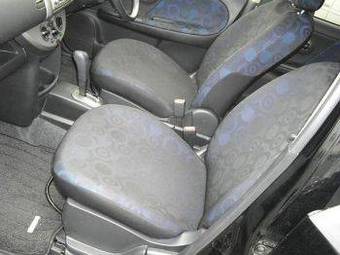 2005 Nissan Note Photos