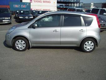 2005 Nissan Note Pictures