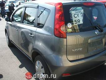 2005 Nissan Note Pictures