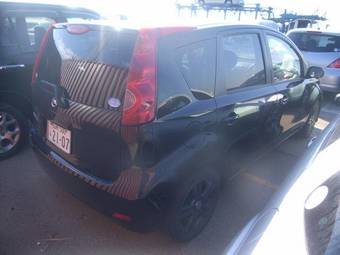 2005 Nissan Note Pictures