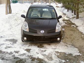 2005 Nissan Note Photos