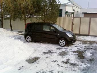 2005 Nissan Note Pictures