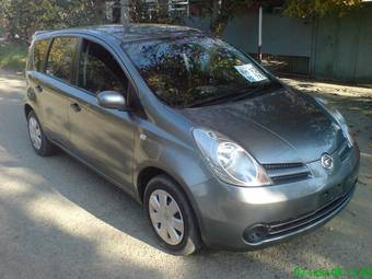 2005 Nissan Note Images