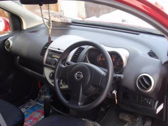 2005 Nissan Note Photos