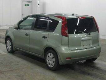 2005 Nissan Note Pictures
