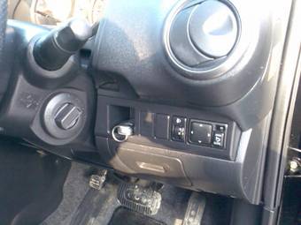 2005 Nissan Note Wallpapers