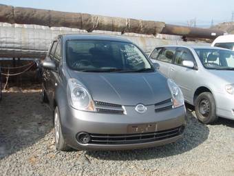 2005 Nissan Note Pictures