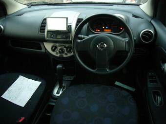 2005 Nissan Note Photos