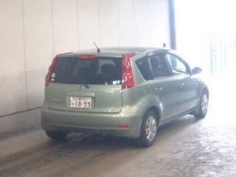 2005 Nissan Note Pictures