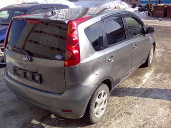 2005 Nissan Note Pictures