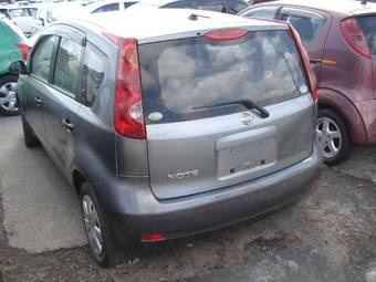 2005 Nissan Note Pictures