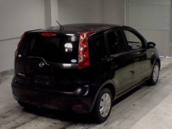 2005 Nissan Note Photos