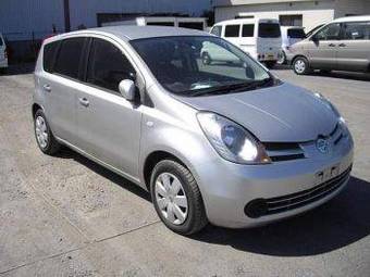 2005 Nissan Note Pictures