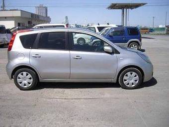 2005 Nissan Note Photos