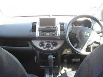 2005 Nissan Note Photos