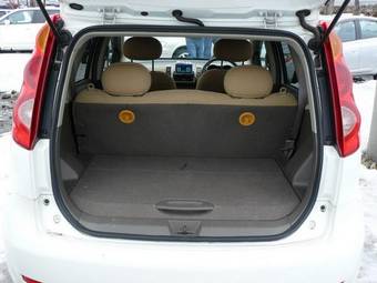 2005 Nissan Note Pictures