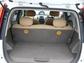 2005 Nissan Note Pictures