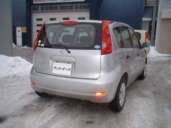2005 Nissan Note Pics