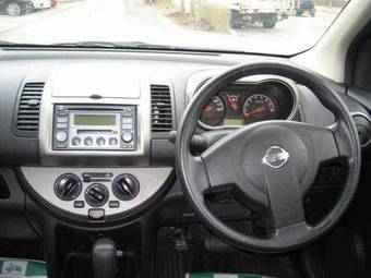 2005 Nissan Note Pictures