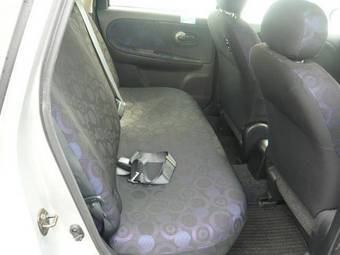 2005 Nissan Note Pictures
