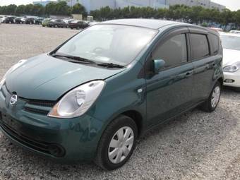 2005 Nissan Note Pics