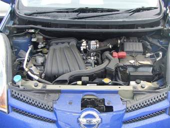 2005 Nissan Note Pictures