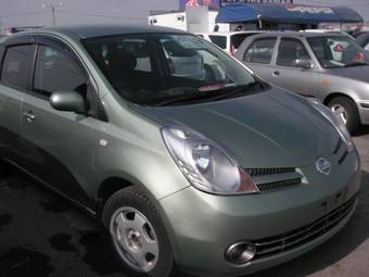 2005 Nissan Note Photos