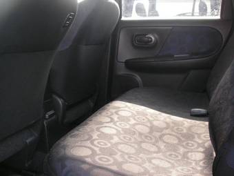 2005 Nissan Note Images