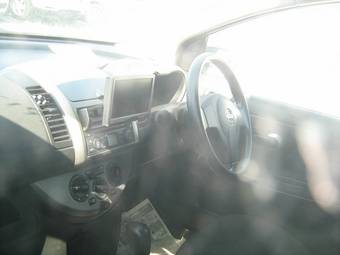 2005 Nissan Note Pictures