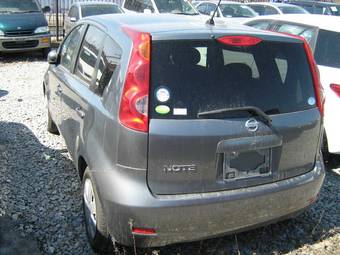 2005 Nissan Note Photos