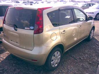 2005 Nissan Note Images