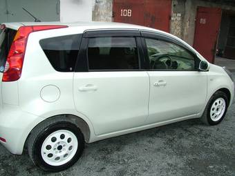2005 Nissan Note Pictures