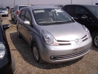 2005 Nissan Note Pictures