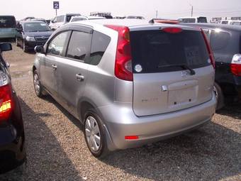 2005 Nissan Note Photos