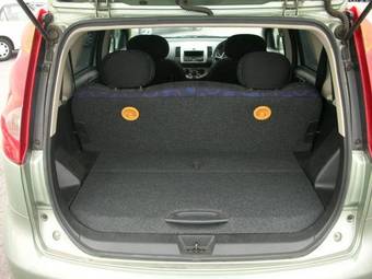 2005 Nissan Note Images