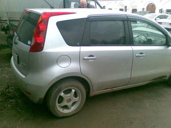 2005 Nissan Note Photos