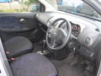 2005 Nissan Note Photos