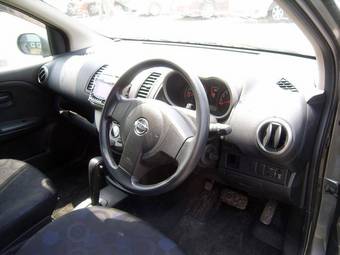 2005 Nissan Note Photos