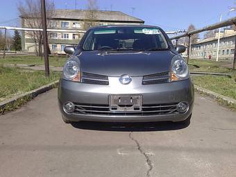 2005 Nissan Note Pictures