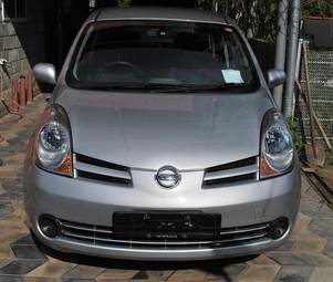 2005 Nissan Note Pictures